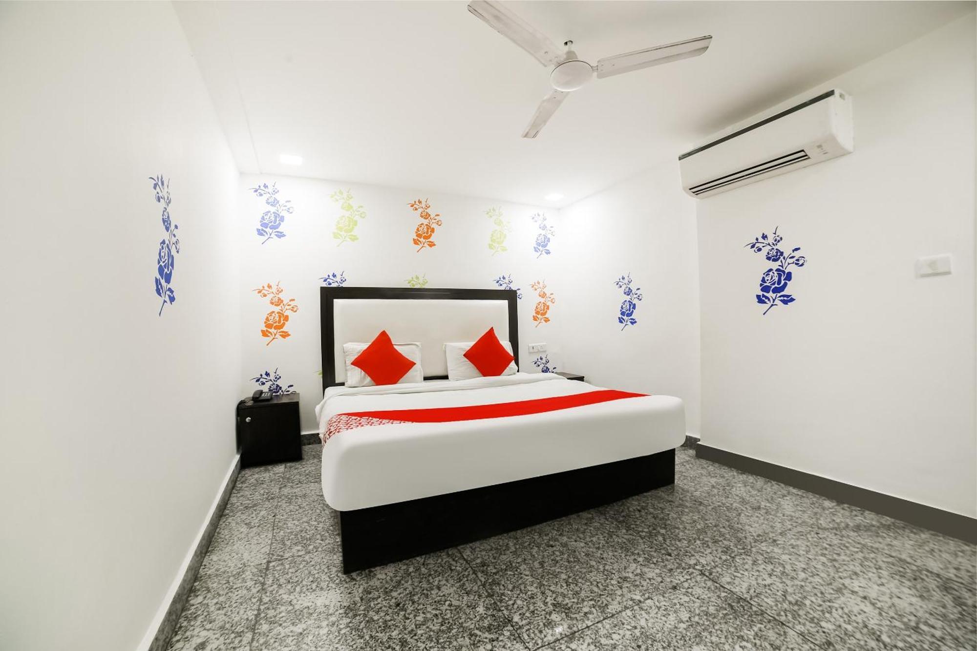 My Comfortable Hotel Neu-Delhi Exterior foto