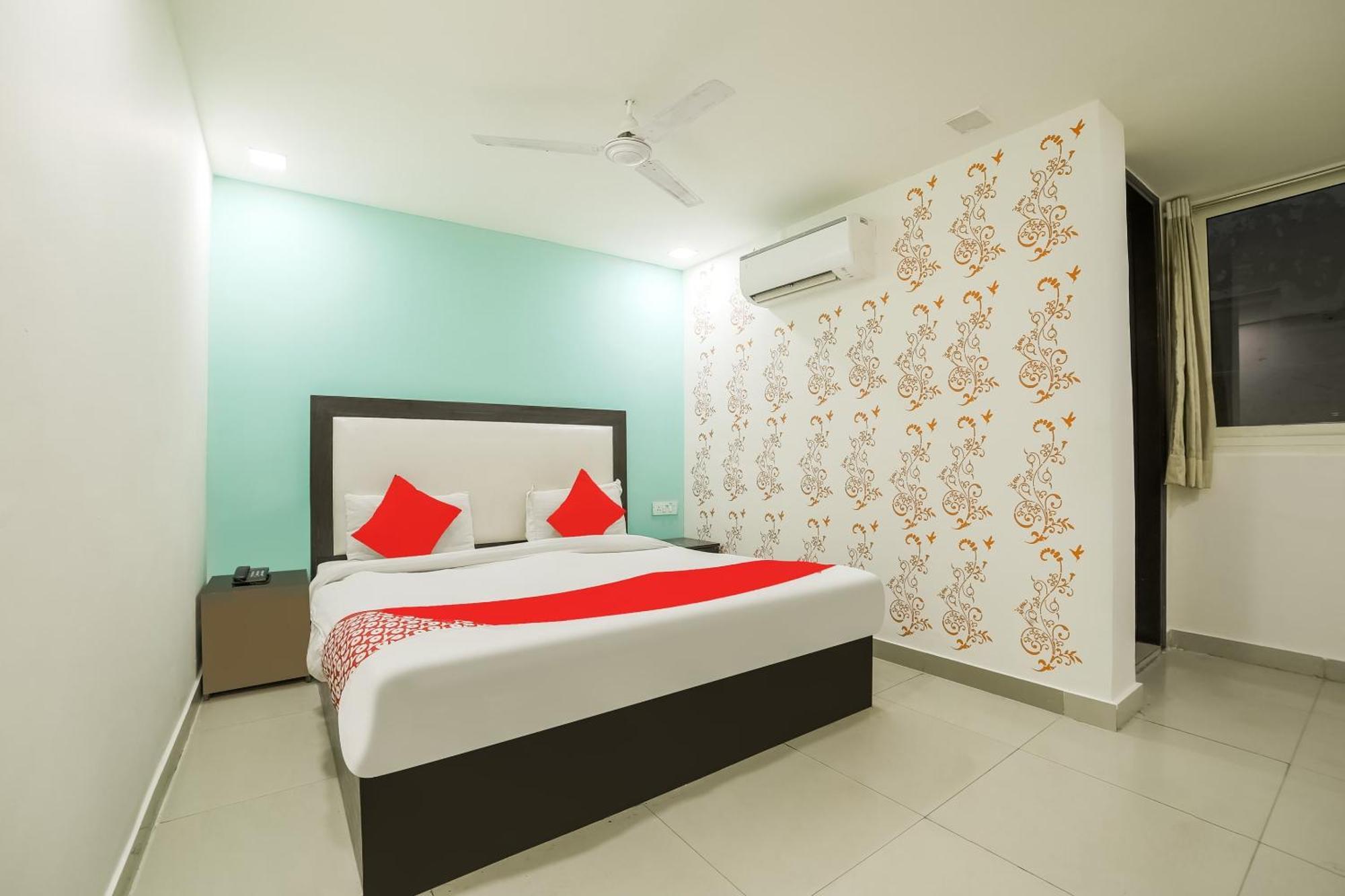 My Comfortable Hotel Neu-Delhi Exterior foto